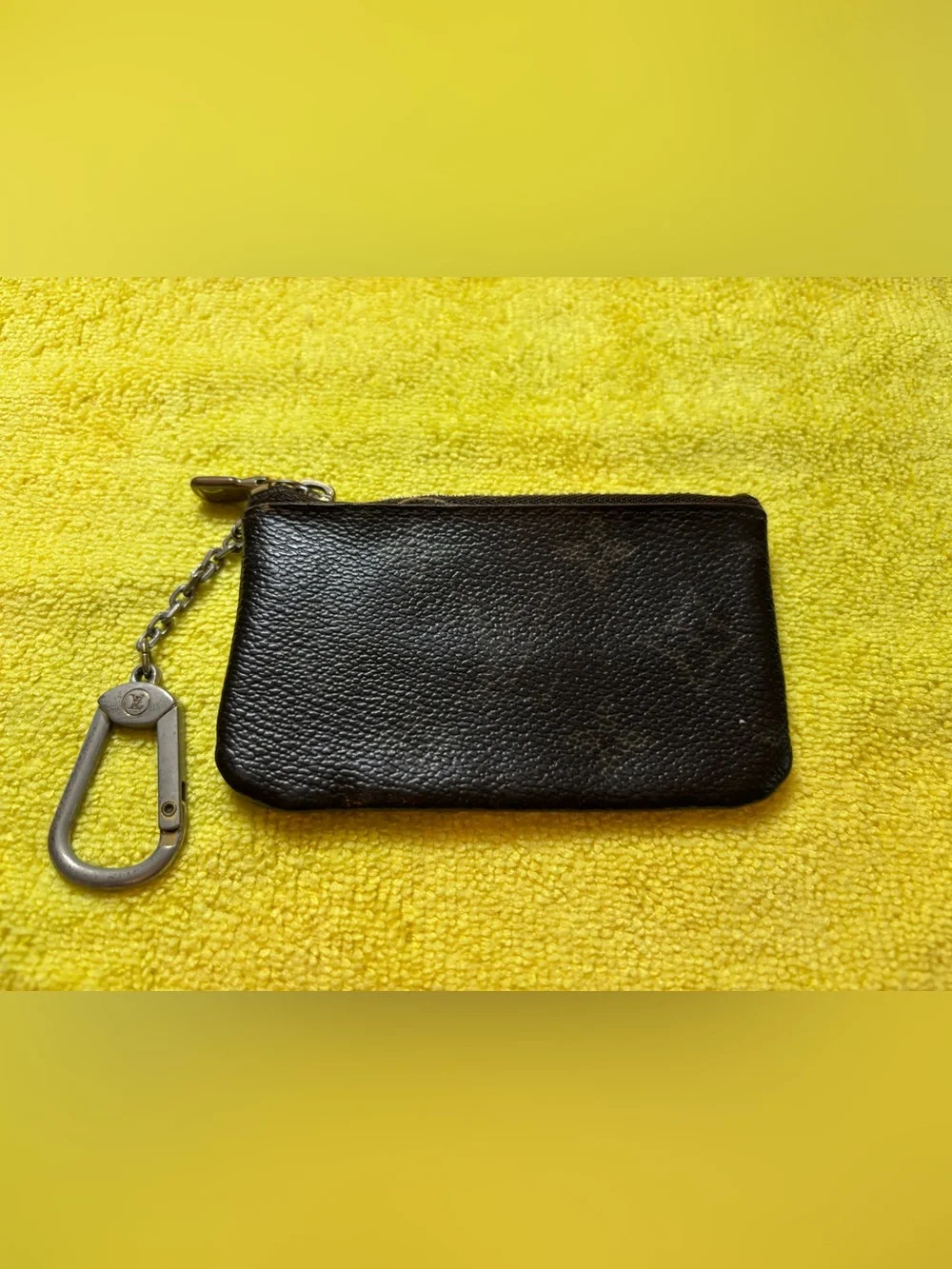 Authentic Louis Vuitton Pochette Clés Key Pouch / Keychain Wallet – Monogram